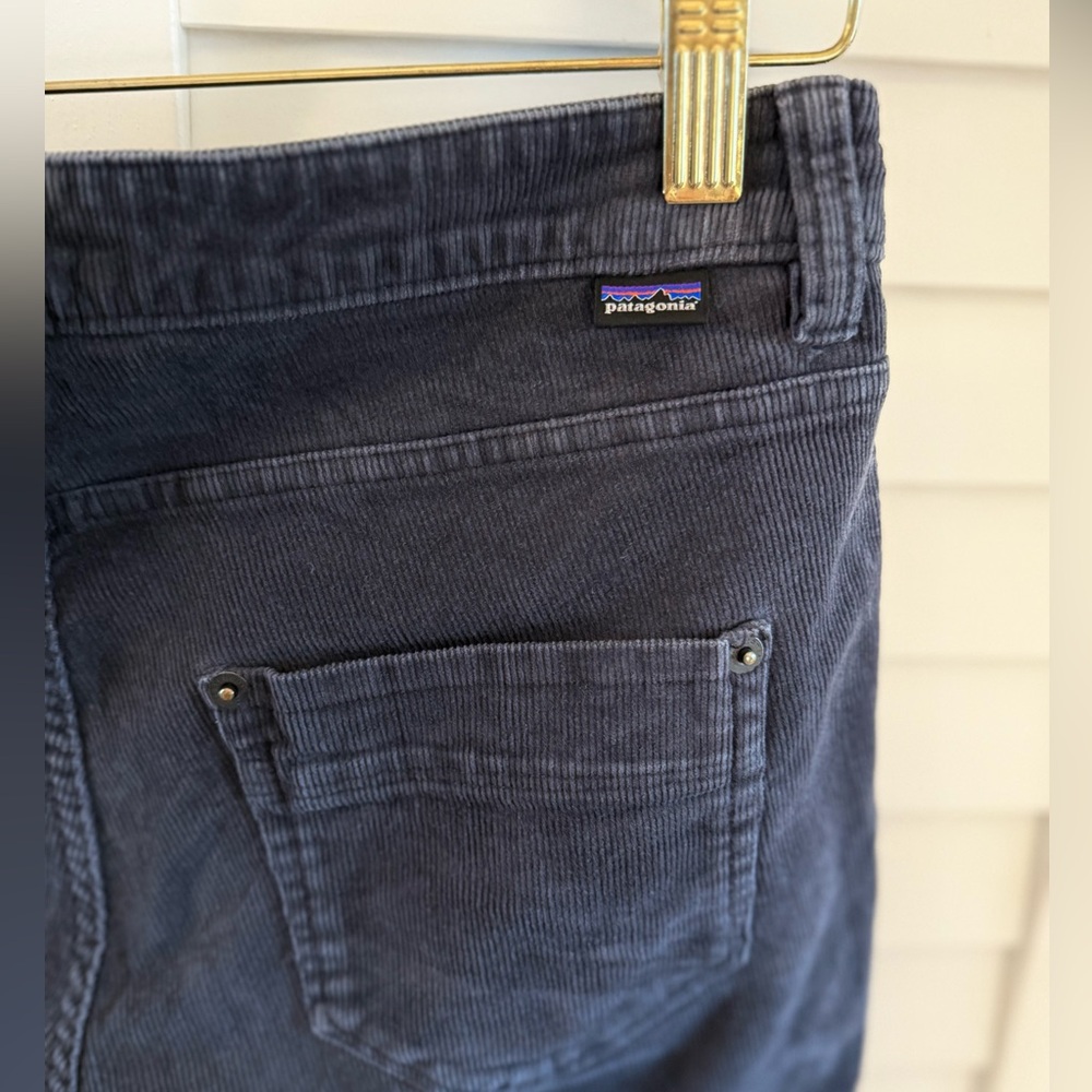 Patagonia Dark Blue Women's Fitted Corduroy Pants Size 29| 8 - Picture 6 of 8